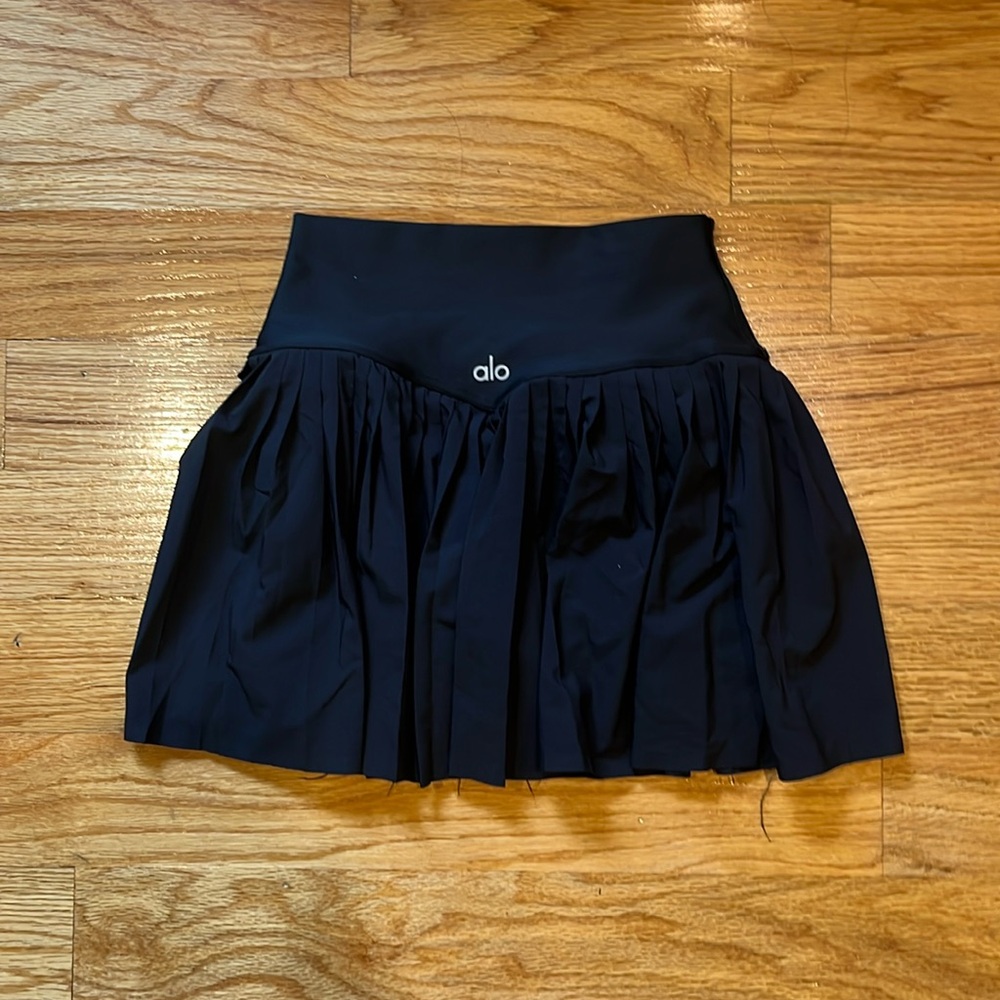 Black XS Alo Skirt